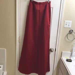 Mori Lee by Madeline Gardner fully lined formal skirt. EUC